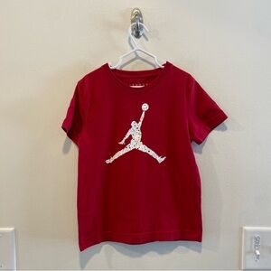 Jordan short sleeve Tee shirt in boys size 7 red graphic jumpman